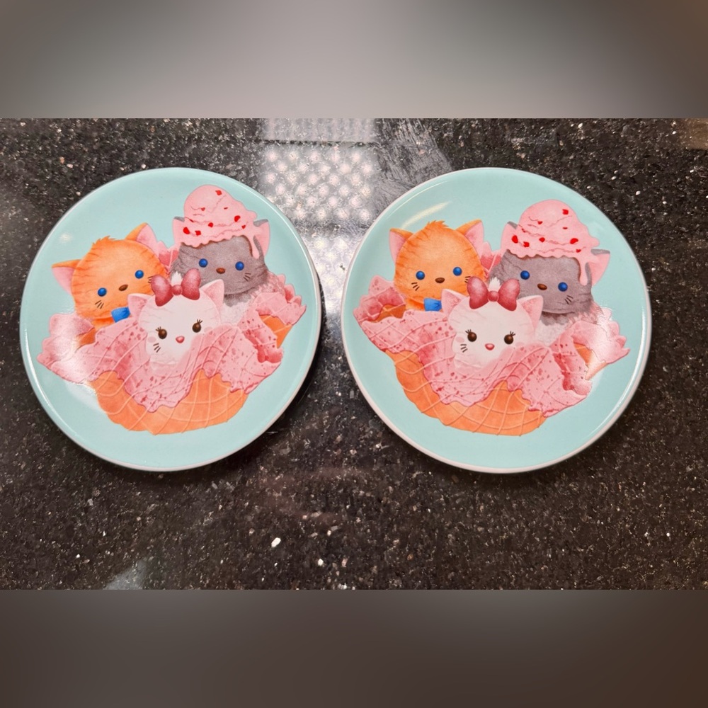 NWT| Disney | Tsum Tsum | The Aristocats Plate